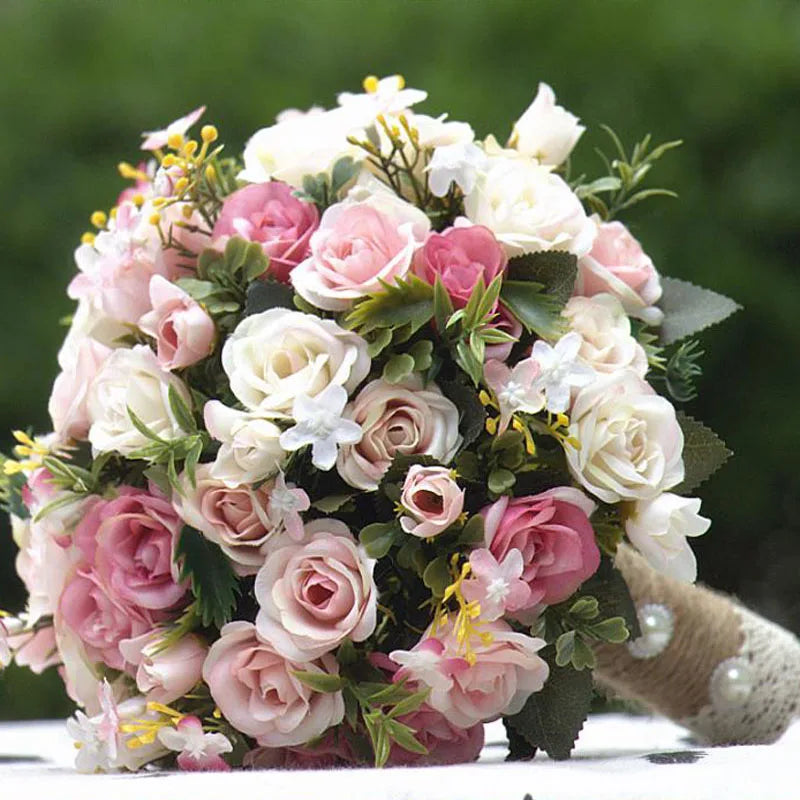 Buquê de Rosas – Acessório para Noiva e Casamento