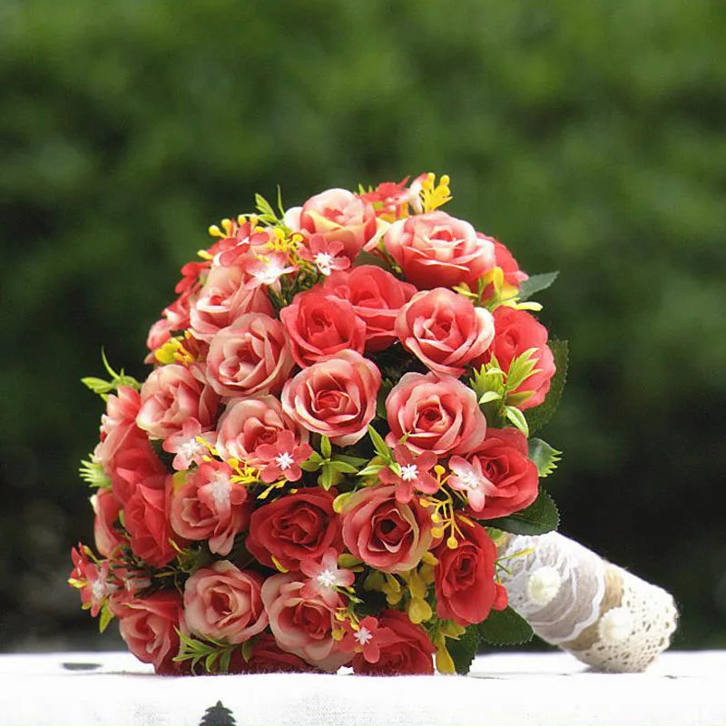 Buquê de Rosas – Acessório para Noiva e Casamento
