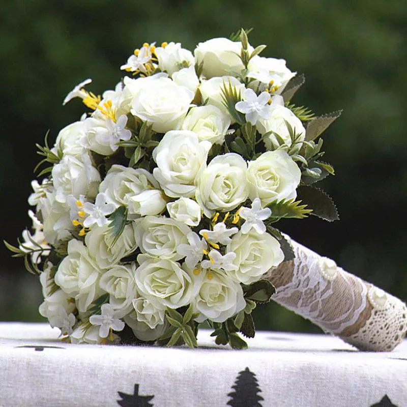 Buquê de Rosas – Acessório para Noiva e Casamento