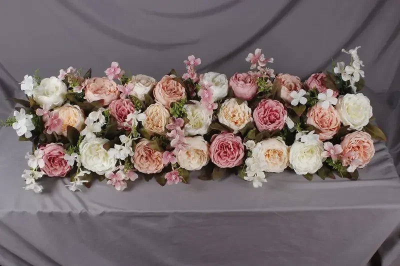 Arco de Rosas Europeu – Decoração para Casamento e Eventos