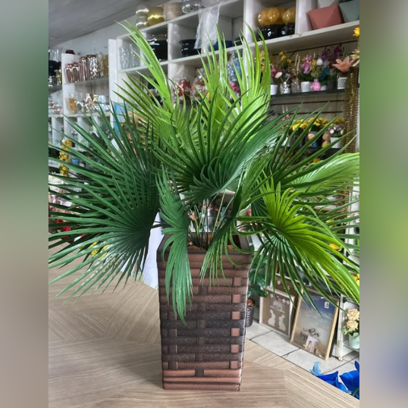 Planta com Vaso 70cm