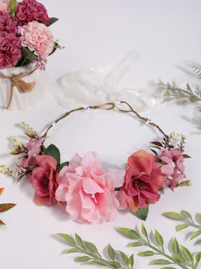 Tiara Floral Boêmia Resort – Coroa de Flores para Casamento e Festas